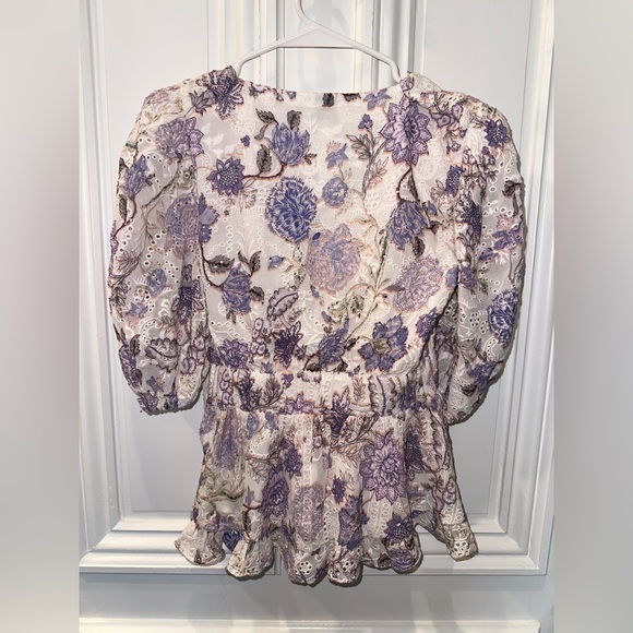 HEMANT AND NANDITA - Iris and White Top - Small - Picture 6 of 7